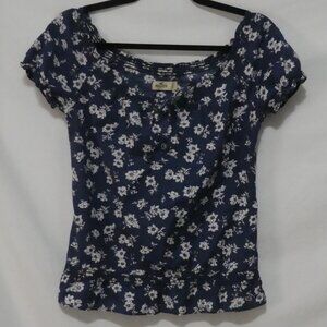 HOLLISTER CALIFORNIA | small | Navy Blue Floral Patterned Blouse | NWOT